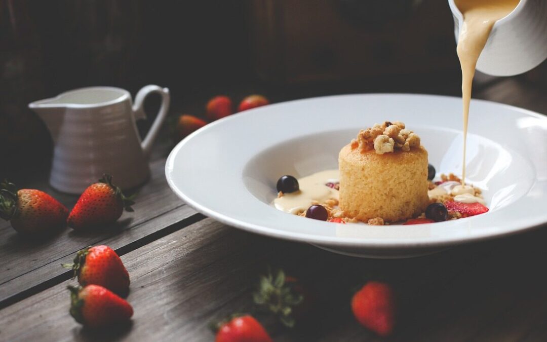 Discover 10 Dessert Ideas That Are 10/10: Honey Bun Cake as a Must-Try Dessert