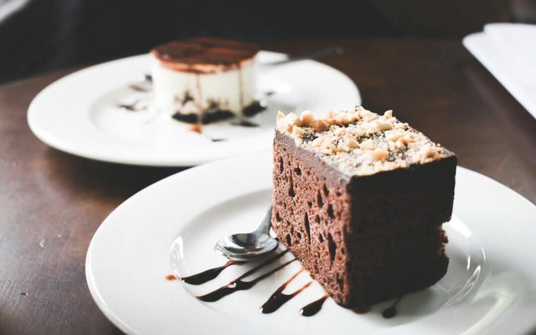 Cake Flavors That Work Best With Honey Bun Cake